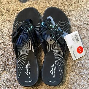 Clarks CloudSteppers sz 9 NWT